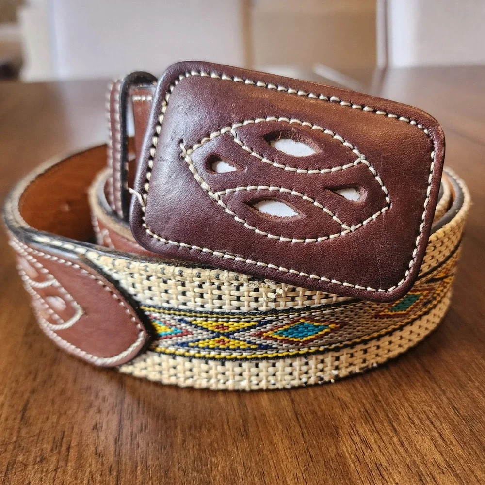 Orona 3D Belt Co 44 Western Arrow Embroidered Canvas Leather Belt Mexico. Rodeo